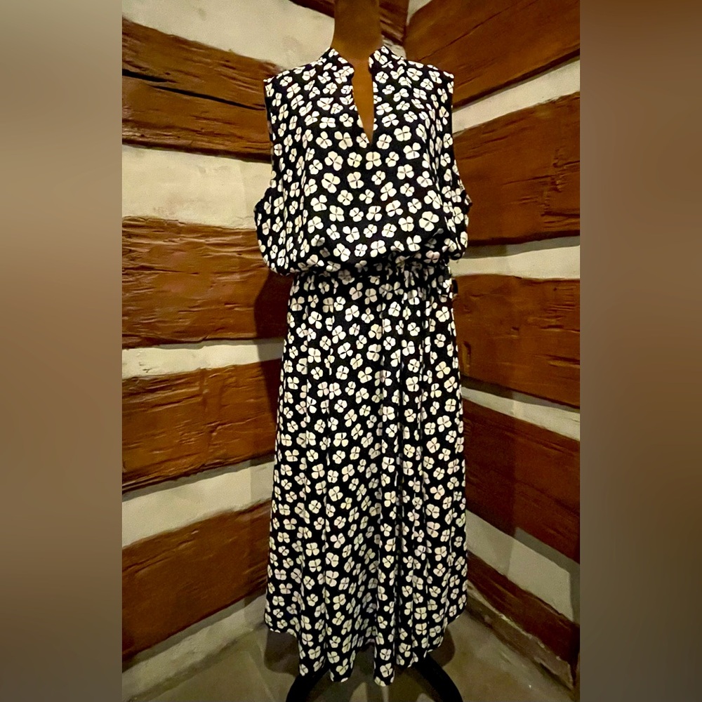 Anne Klein Black and White Floral Dress
